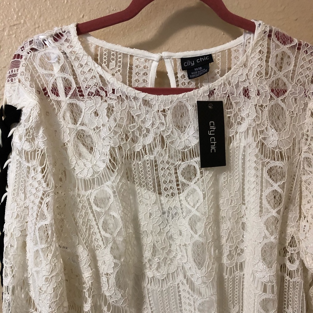 NWT City Chic Lace Top - Picture 4 of 6